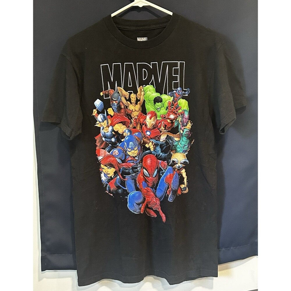 Marvel Shirt Adult Medium Black Graphic Iron Man Spiderman Captain America